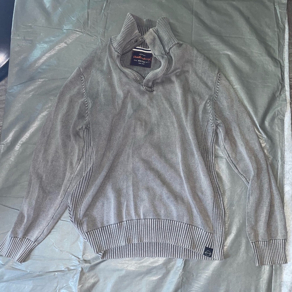 Grey men's vintage weatherproof sweater